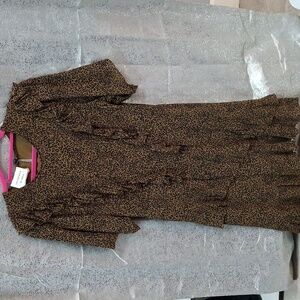 Les Coyotes Green/Black print dress